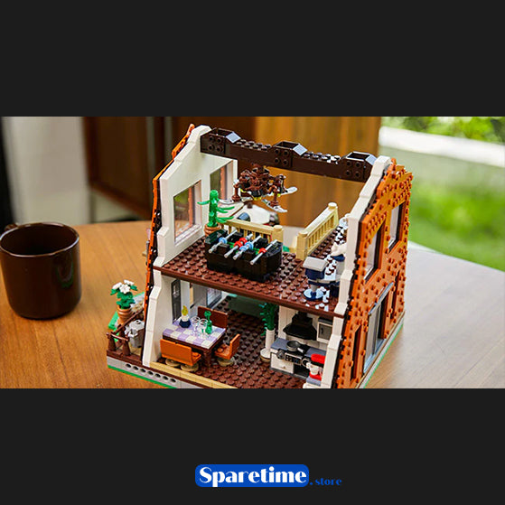 Pantasy Forest Cabin 85003