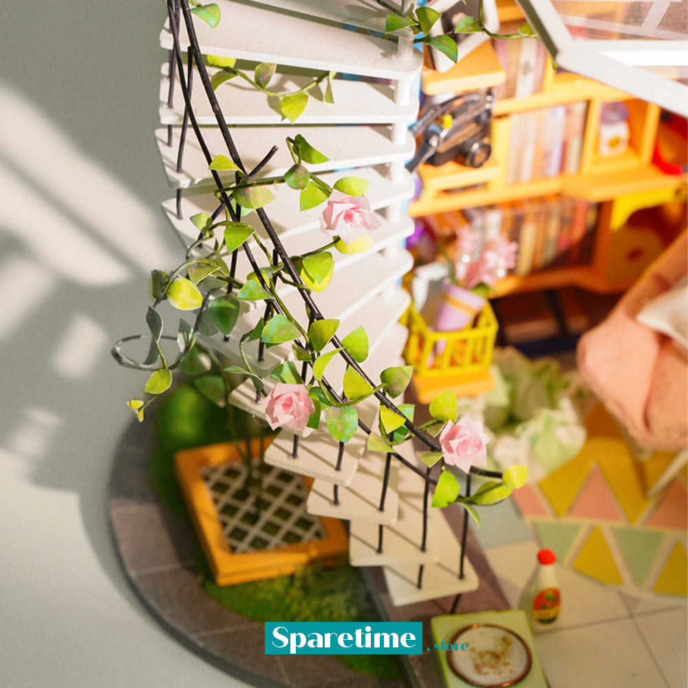 Rolife Dora's Loft DIY Miniature Dollhouse Kit DG12