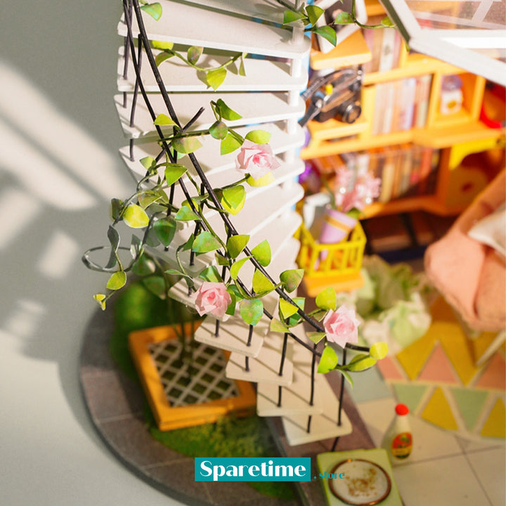 Rolife Dora's Loft DIY Miniature Dollhouse Kit DG12