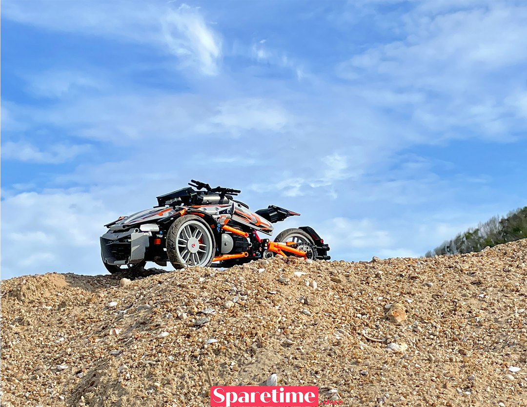 Three Wheel Sports Racing Motorcycle with Motor and Remote Control Building Block Toy Set