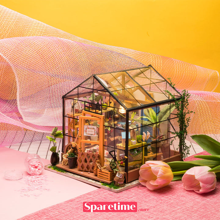 Rolife Cathy's Flower House Miniature Dollhouse kit