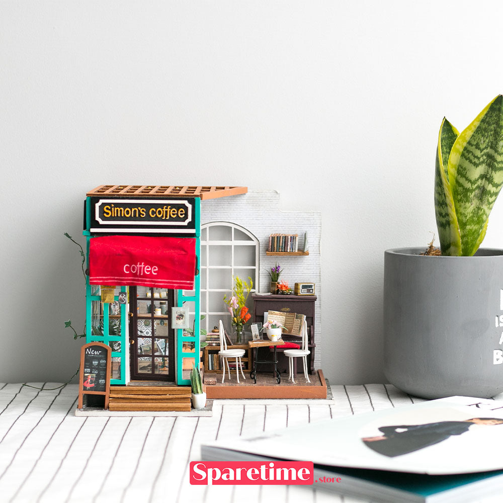 Rolife Simon’s Coffee Miniature Dollhouse kit