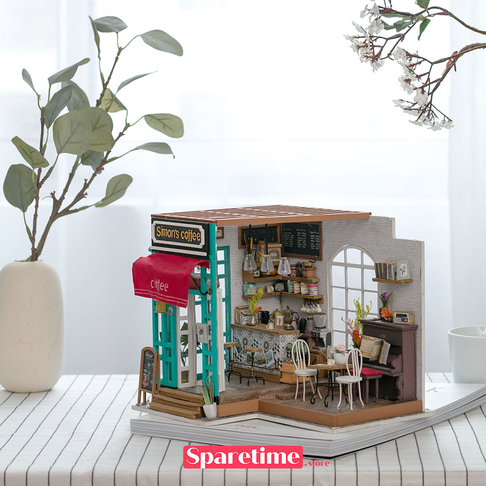 Rolife Simon’s Coffee Miniature Dollhouse kit