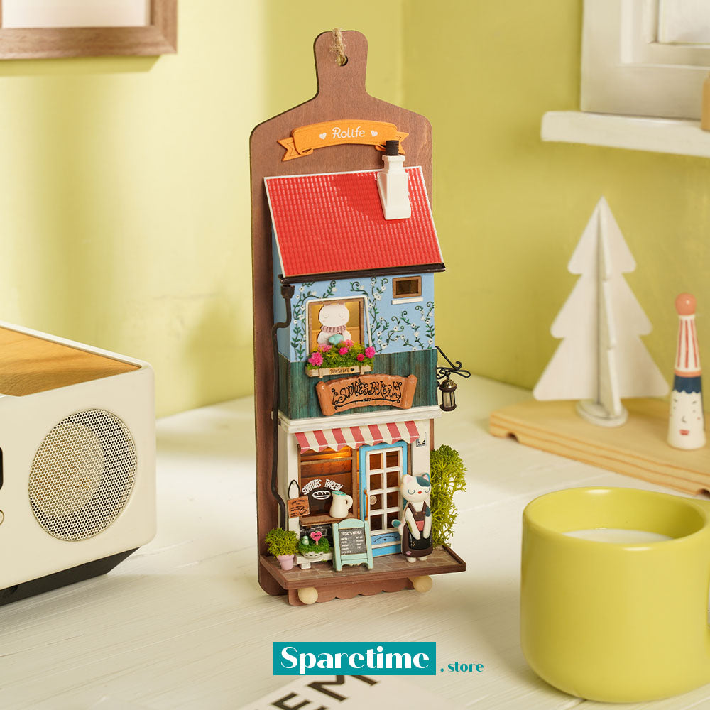 Rolife Aroma Toast Lab DIY Wall Hanging Miniature House Kit DS019