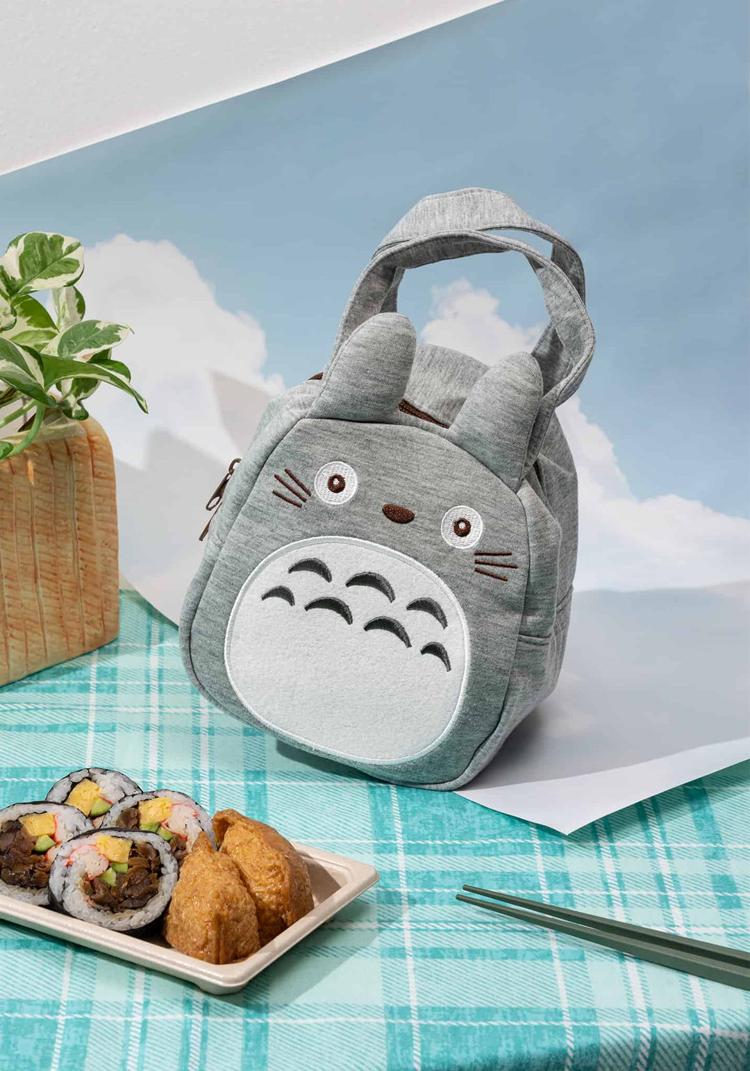 Skater My Neighbor Totoro Die Cut Lunch Bag (Gray)