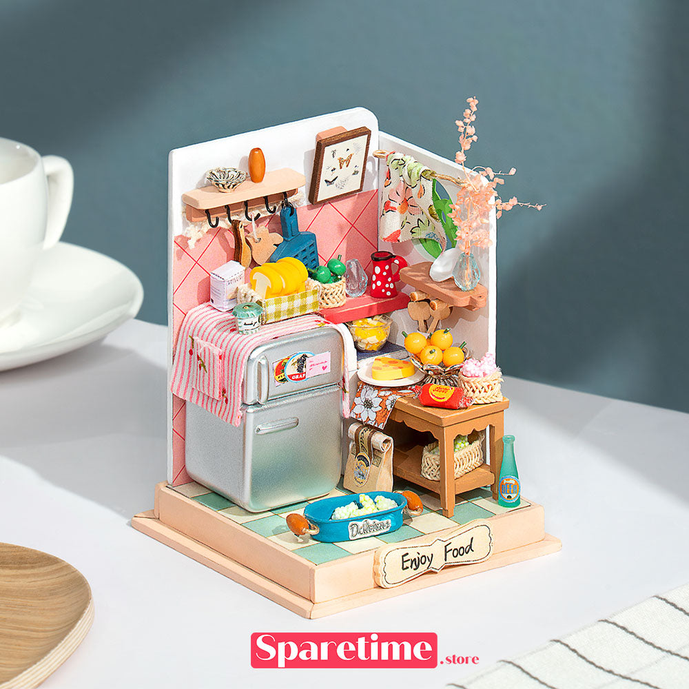 Rolife Taste Life(Kitchen) Miniature Dollhouse kit